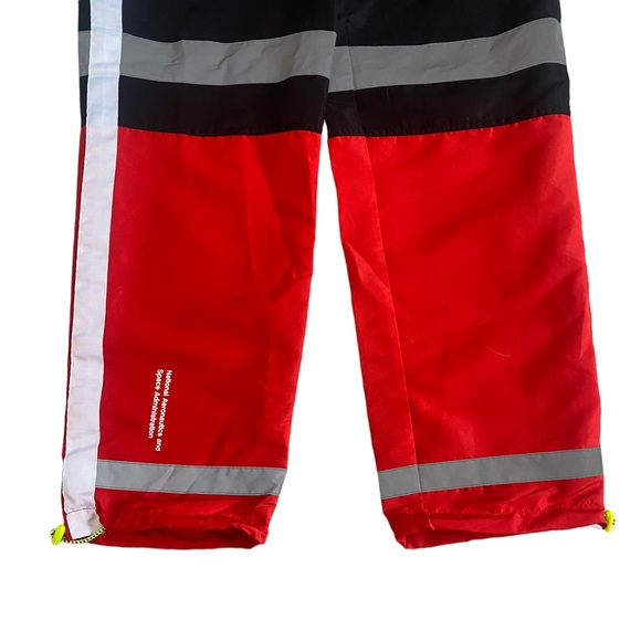 Forever 21 NASA Reflective High Rise Wind Pants, Athletic Pants, Nylon Pants - Picture 5 of 12